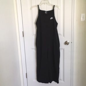 Nike wide leg romper w/pockets